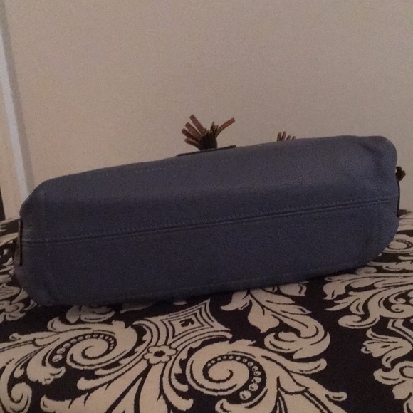 “Dooney & Bourke” satchel - Picture 4 of 10